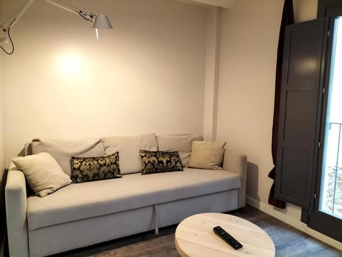 Montserrat Apartments By Gaiarooms Barcelona 0*,  España