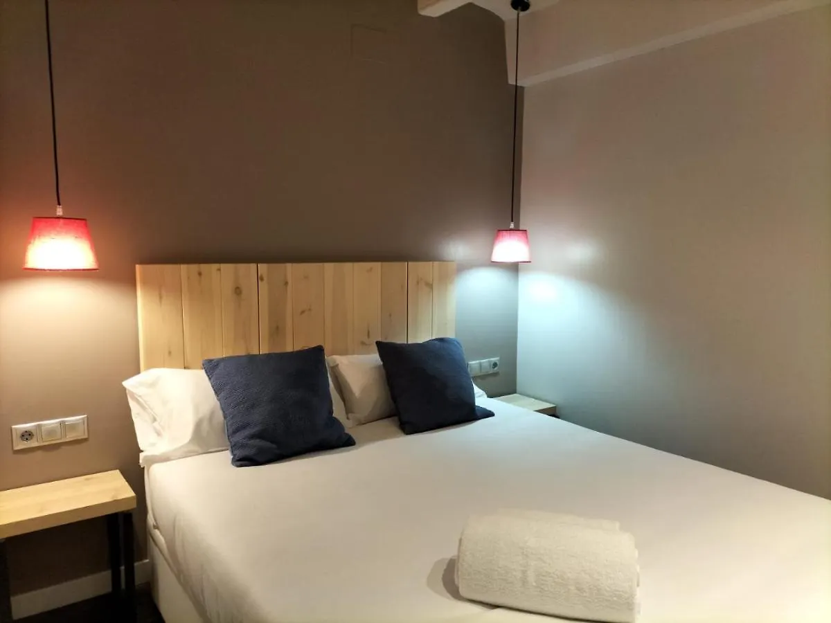 Montserrat Apartments By Gaiarooms Barcelona