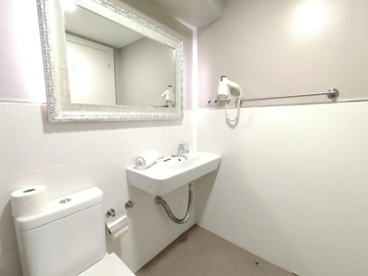 Montserrat Apartments By Gaiarooms Barcelona Spain